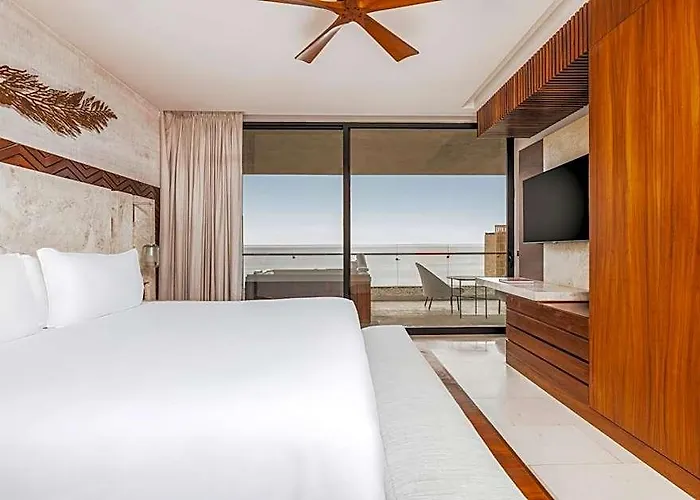 Solaz, A Luxury Collection Resort, Cabos 4* Tourist Corridor