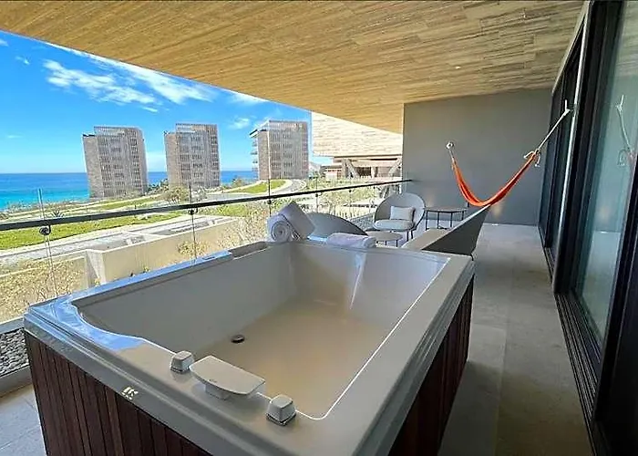 Hotel Solaz, A Luxury Collection Resort, Cabos Tourist Corridor